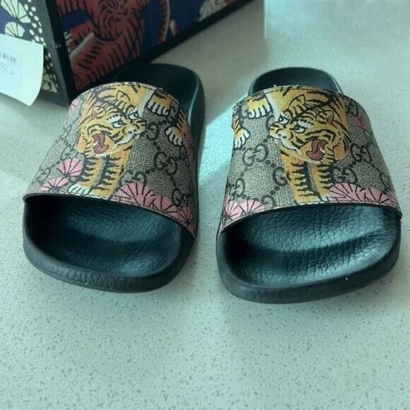 Gucci bangle tiger slides 37 - Picture 4 of 11